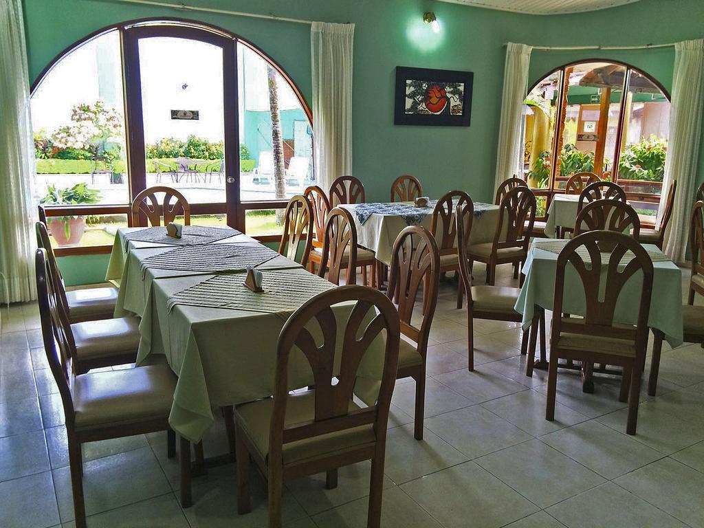 Hotel & Suites La Posada De Lobo Iquitos Extérieur photo
