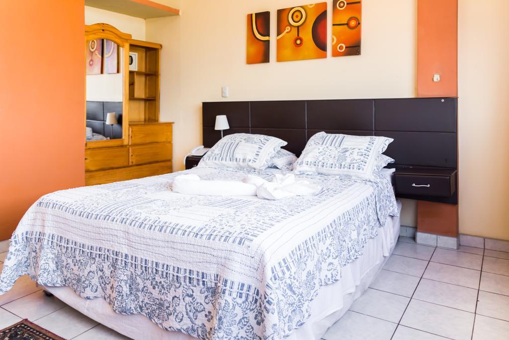 Hotel & Suites La Posada De Lobo Iquitos Extérieur photo