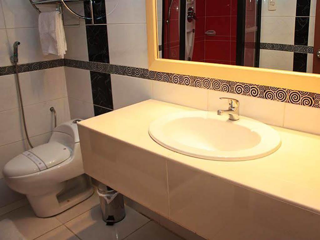 Hotel & Suites La Posada De Lobo Iquitos Extérieur photo
